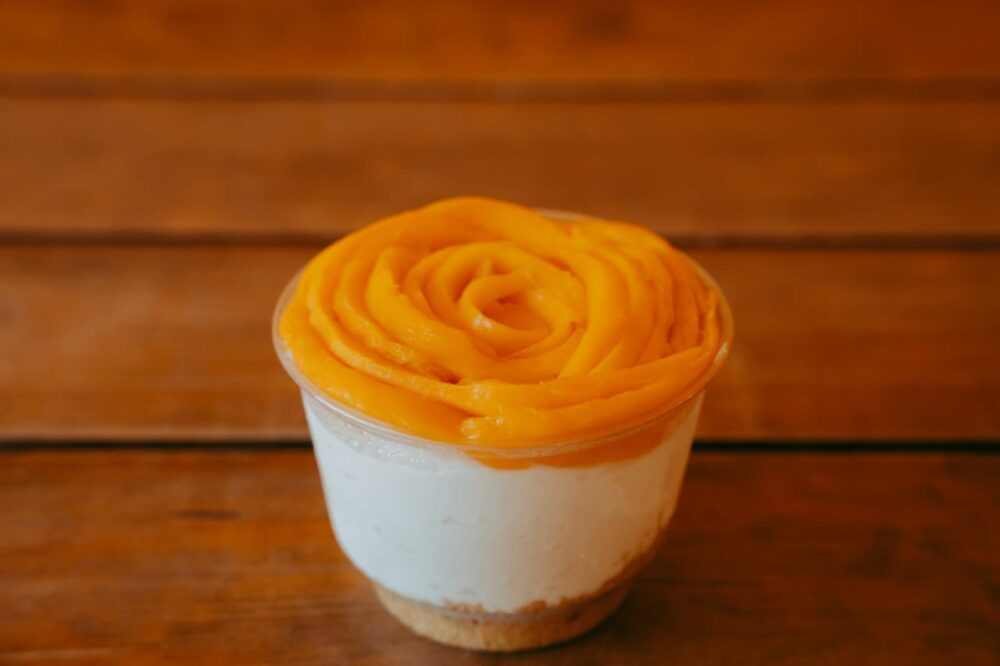 Cheesecake individual de mango
