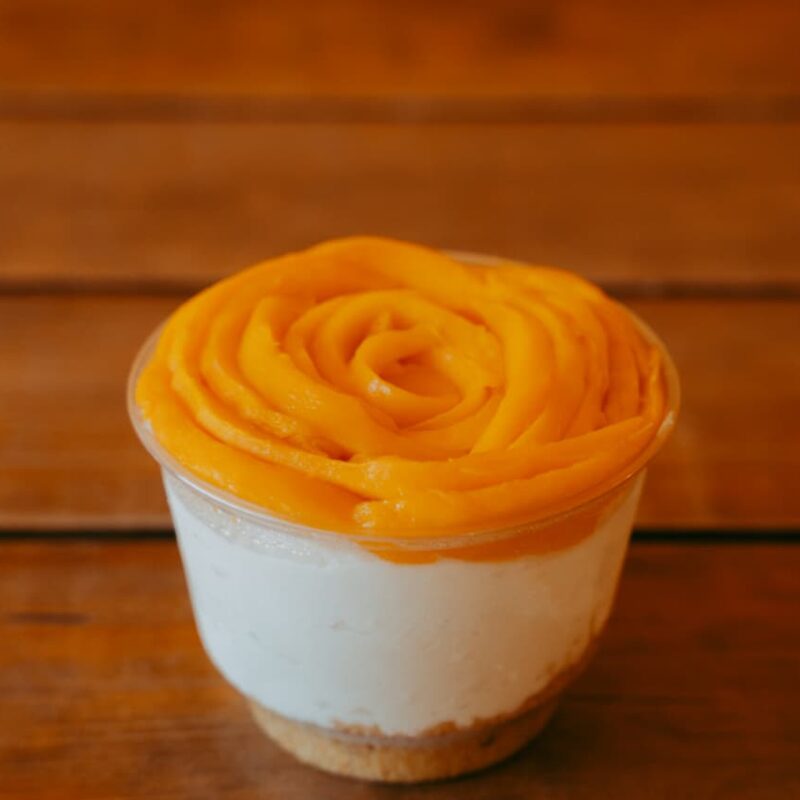 Cheesecake individual de mango
